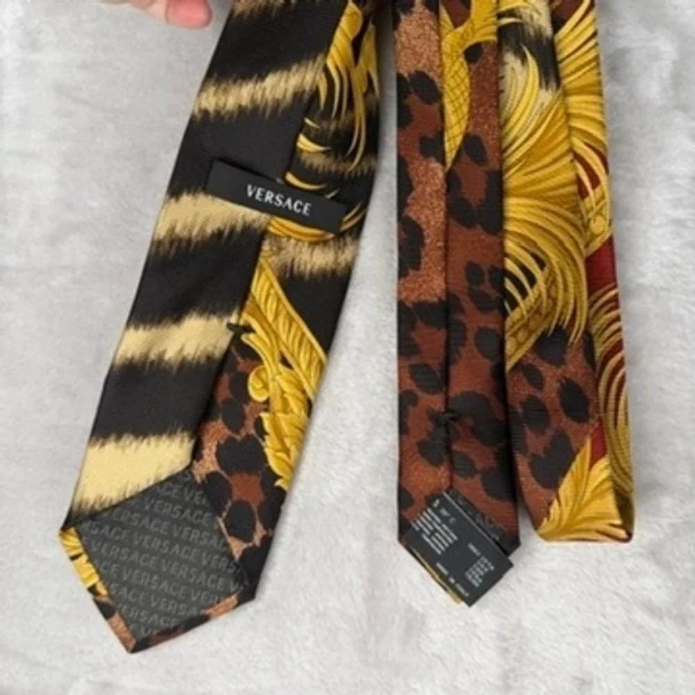 Vintage Versace‎ Mens Silk Tie Black Gold Baroque Zebra Leopard Print